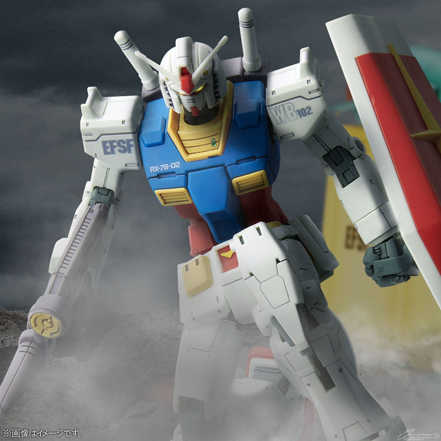 Gundam Express Australia P-Bandai 1/144 HG RX-78-2 Gundam Cucuruz Doan's Island Ver action pose