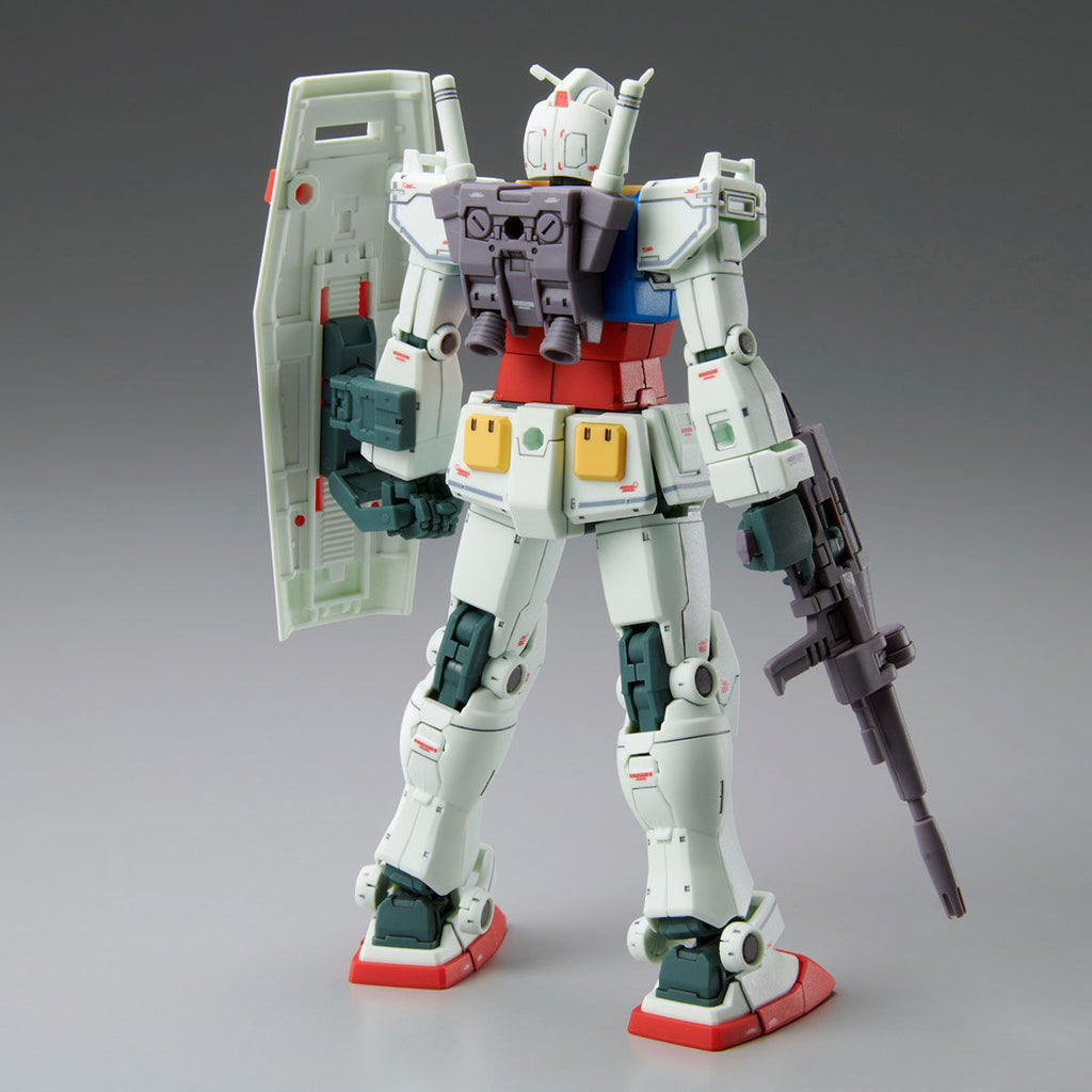 Gundam Express Australia P-Bandai 1/144 HG RX-78-2 Gundam Cucuruz Doan's Island Ver rear view.