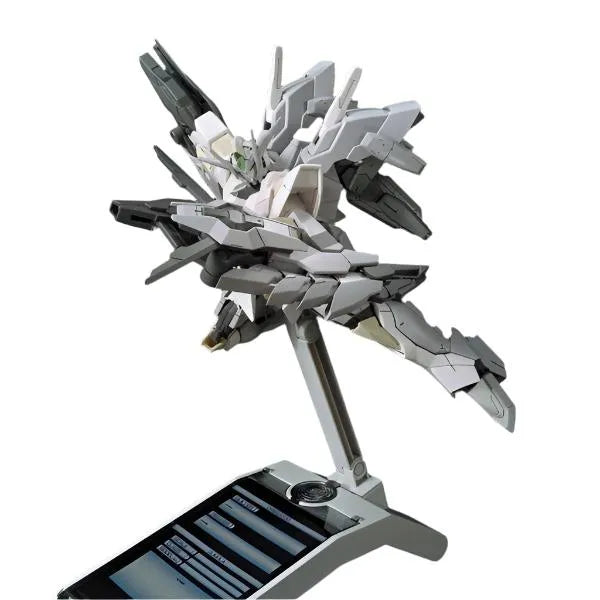 Bandai 1/144 HGBF Reversible Gundam fight pose