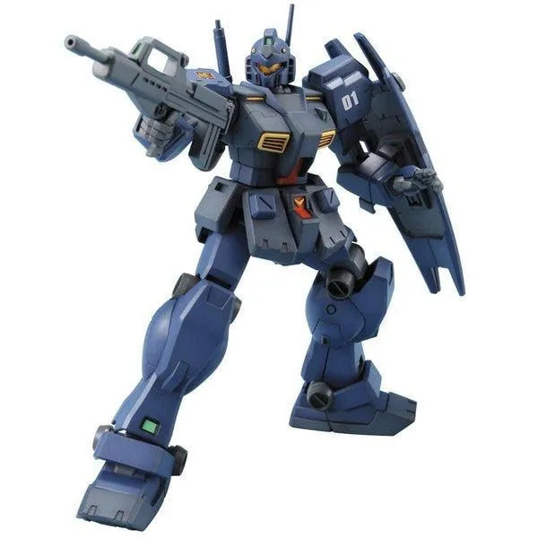 Bandai 1/144 HGUC RGM-79Q GM Quel action pose