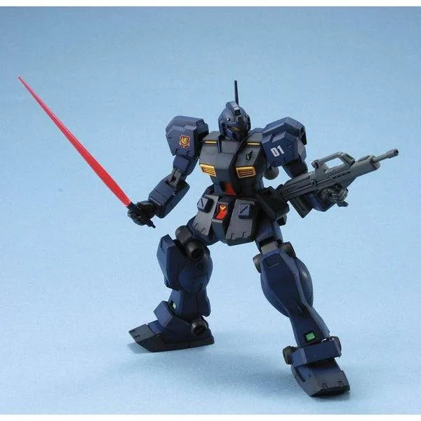 Bandai 1/144 HGUC RGM-79Q GM Quel action pose with weapons