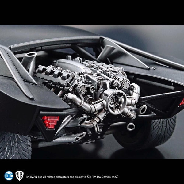 Bandai 1/35 Batmobile (The Batman Ver) engine detailing