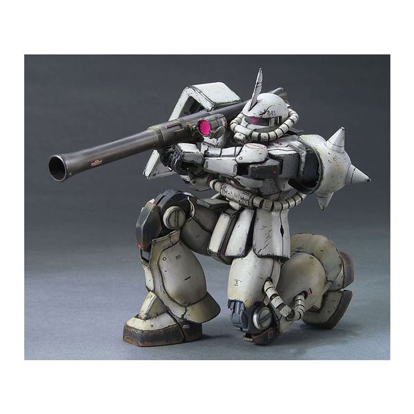 MG 1/100 Zaku II Ver 2.0 White Ogre weathered kneeling pose