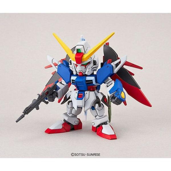 Bandai SD Gundam EX-Standard Destiny Gundam front on view.