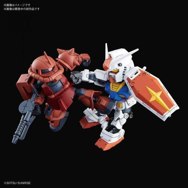 Bandai SDCS RX-78-2 and Char's Zaku II Set action pose 2
