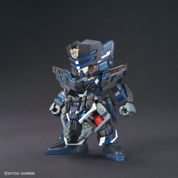 Bandai SDW Heroes Sergeant Verde Buster Team Member front on pose