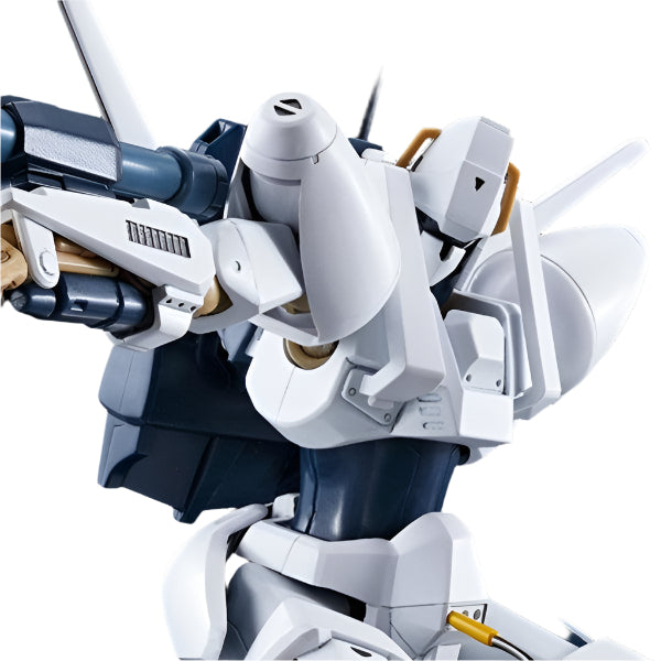 Bandai 1/144 HG L-Gaim (Heavy Metal L-Gaim) close up top half of torso 