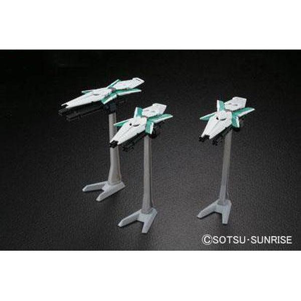 Bandai Gundam 1/144 HGUC RX-0 Full Armour Unicorn Gundam Destroy Mode (Green) shields on stands