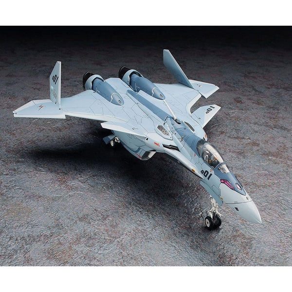 Hasagawa 1/72 Macross Delta VF-31A Kairos front on view. 2