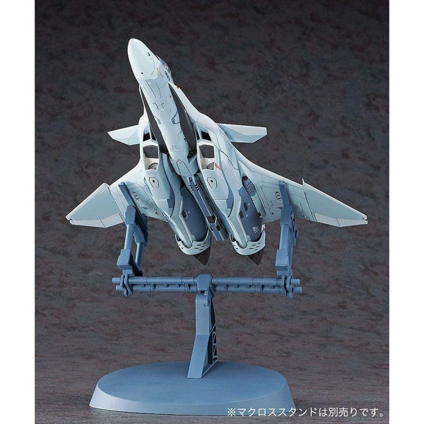 Hasagawa 1/72 Macross Delta VF-31A Kairos displayed on stand