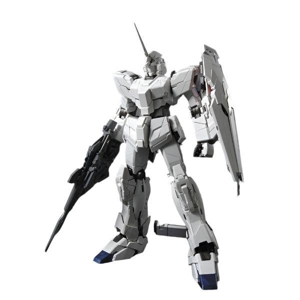 Bandai 1/100 MG Unicorn Gundam (HD Col/MS Cage) front on pose