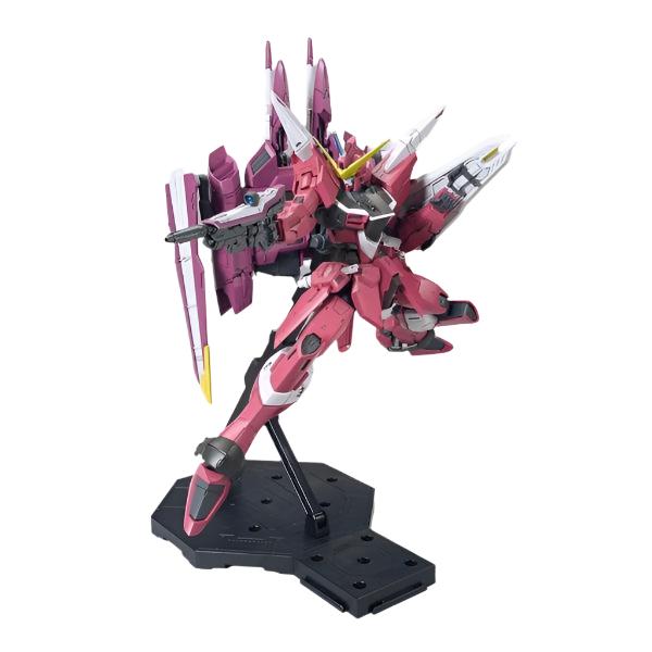 Bandai 1/100 MG  ZGMF-X09A Justice Gundam Z.A.F.T. Mobile Suit Gundam action pose 1