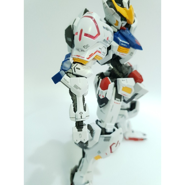 Delpi 1/100 MG Barbatos Water Slide Decal arm close up
