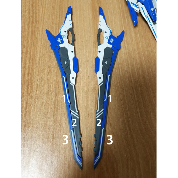 Delpi 1/100 MG XN Raiser Water Slide Decal fitment