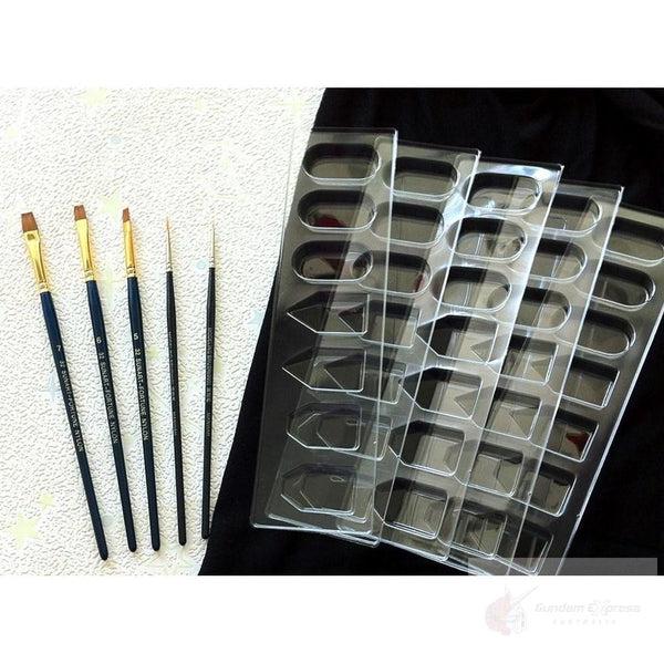 MW 5 Brush and Palette Set items