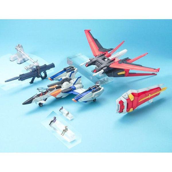 Bandai PG 1/60 Skygrasper +Aile Strike all the different components
