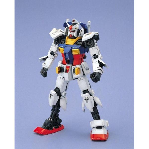 Bandai 1/60 PG RX-78-2 Gundam  front on view.2