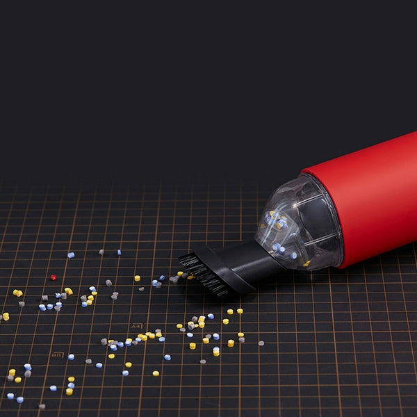 Dspiae Wireless Desktop Vacuum Cleaner brush attachment